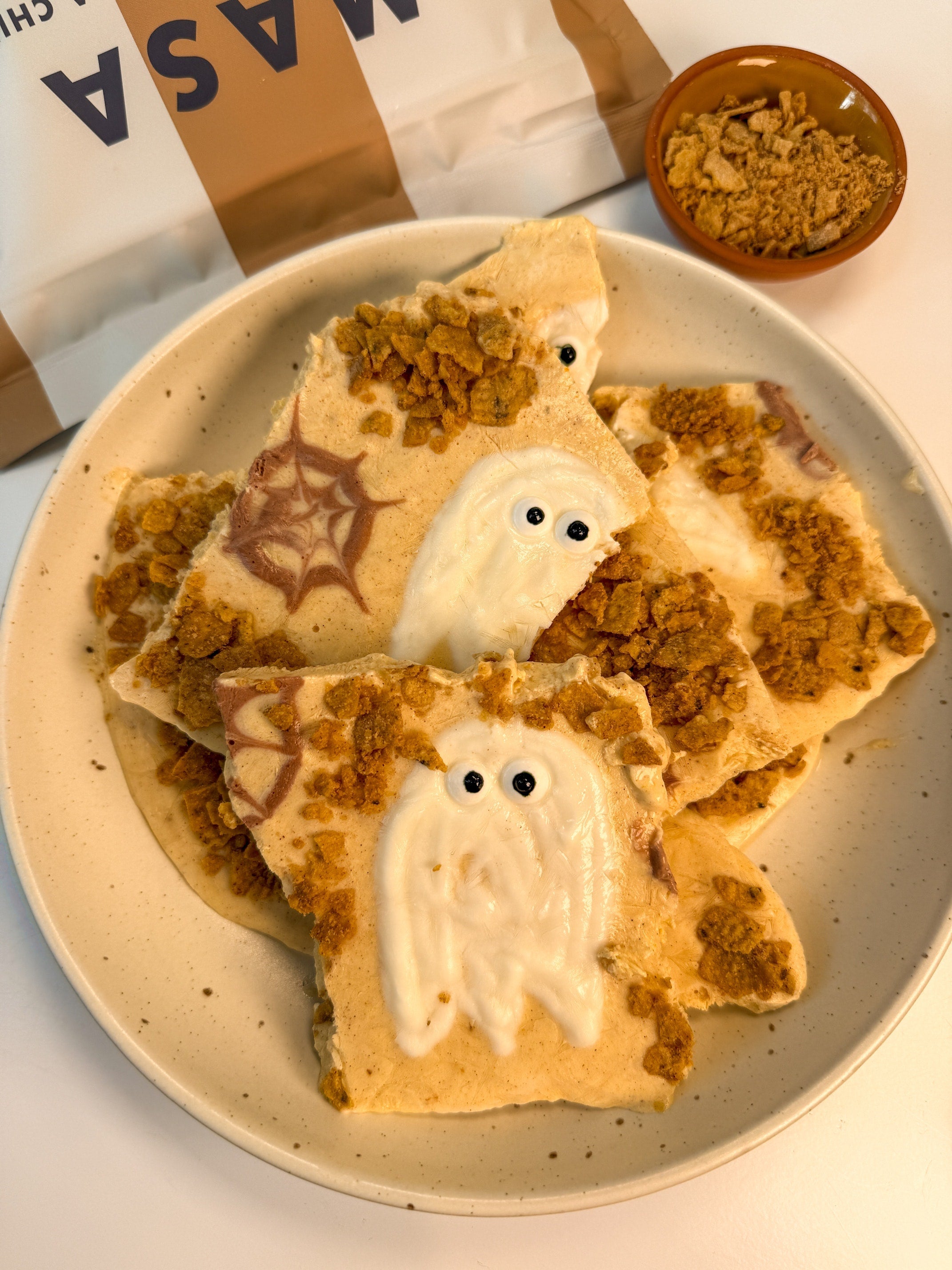 Talloween Yogurt Bark